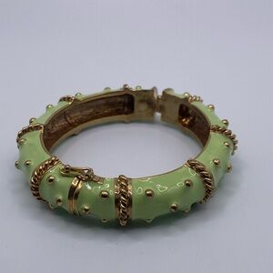 Amazing clamper bracelet.